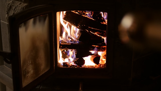WOOD STOVE CLEANING 9 MetroChimneyPDX arrgee columbus XDXphzHNNM unsplash MetroChimneyPDX